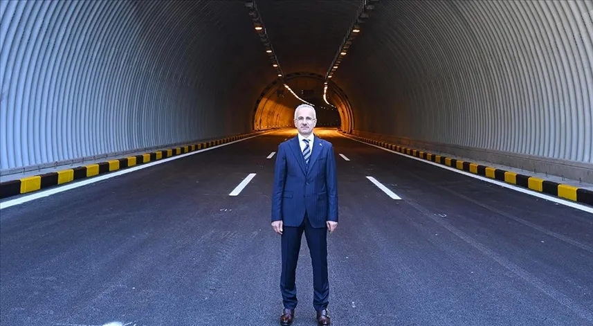 Bolu DağıTüneli'ne heyelanlara karşı güçlendirme