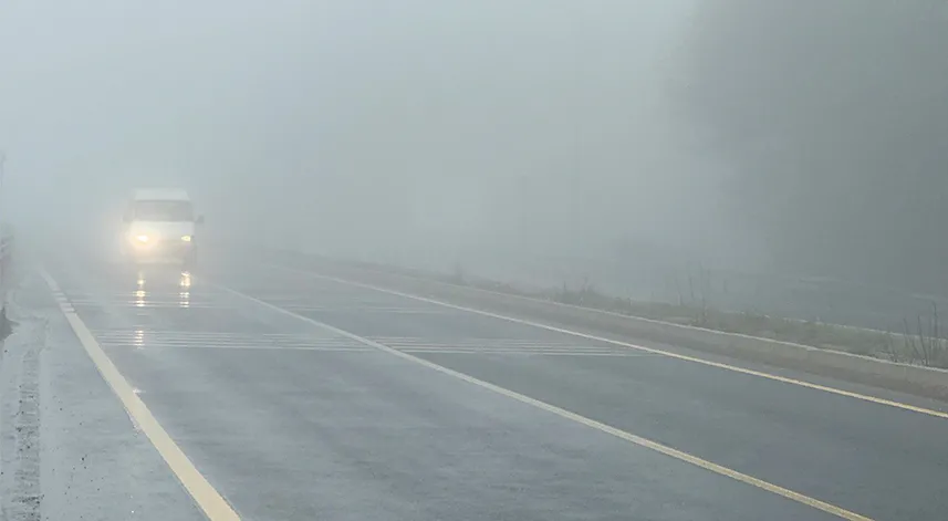 Bolu Dağı'nda sis etkili oldu