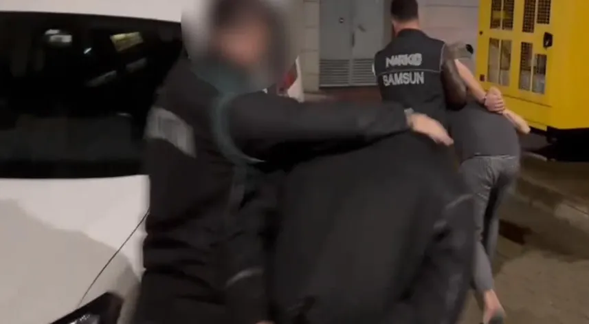 Nisan ayında, aranan 512 şahıs yakalandı