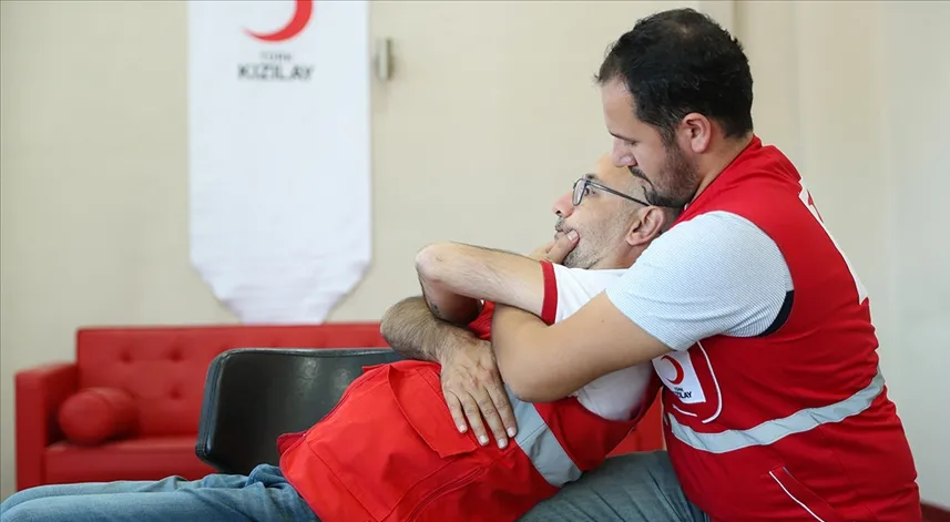 776 bin 312 kişiye ilk yardım eğitimi verildi