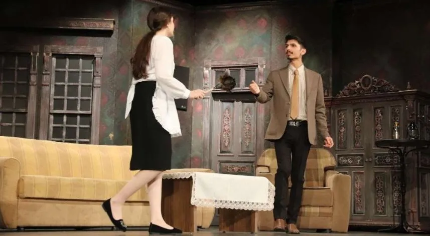 RTEÜ'den tiyatro oyunu