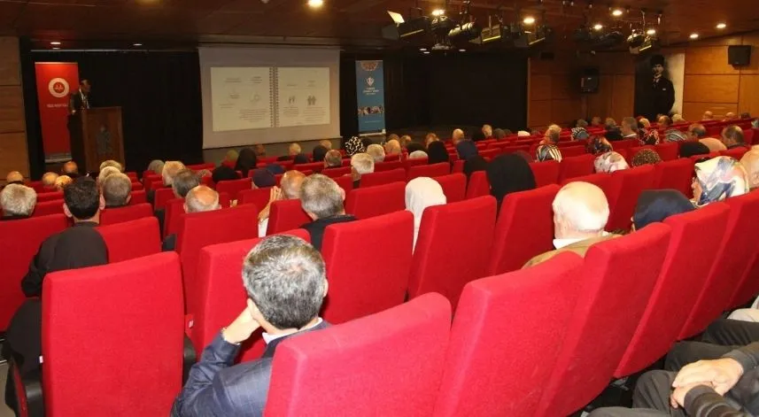 Rize'de hacı adaylarına eğitim verildi