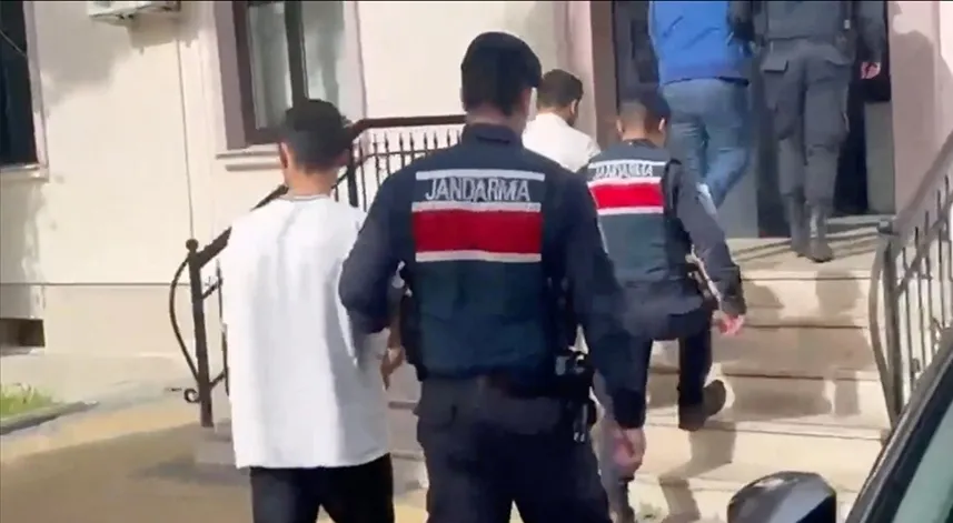 'Sibergöz-38' operasyonlarında 51 şüpheli yakalandı