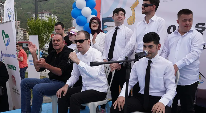 Engelsiz Koro Rize’de sahne alacak