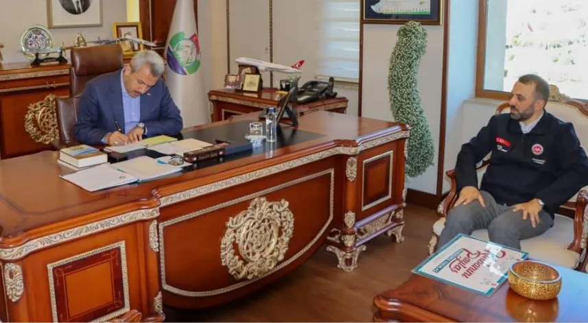 Vali Baydaş’tan kurban vekaleti