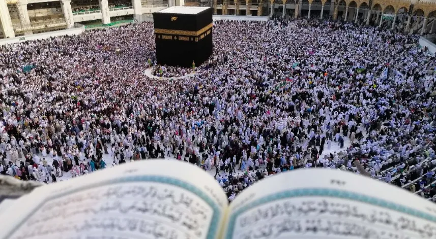 Rize’den hacı adaylarına uğurlama merasimi