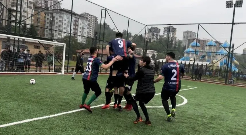 RTEÜ'de 'Uluslararası Öğrenci Mini Futbol Turnuvası' başladı