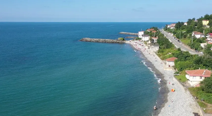 Rize’de nerelerde denize girebilirim?