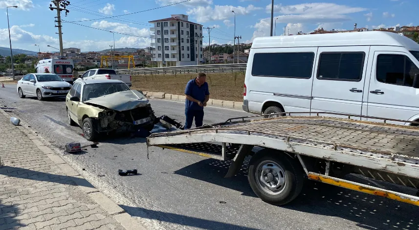 Samsun’da otomobil ile pikap çarpıştı: 1 yaralı