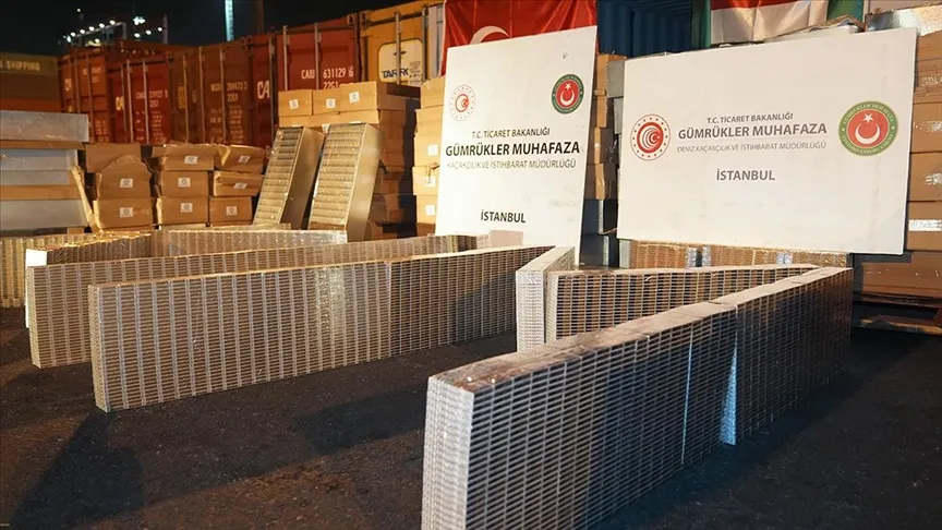  230 bin paket kaçak sigara ele geçirildi