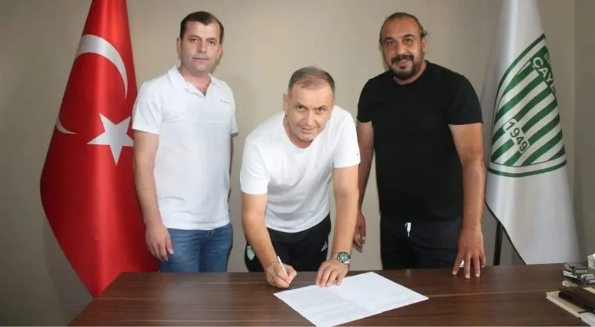 Çayelispor, teknik direktör Vesiy Kanber ile anlaşma sağladı