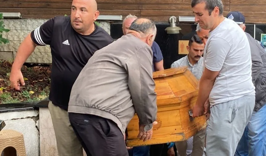 Bir kişi umuma açık tuvalette ölü bulundu