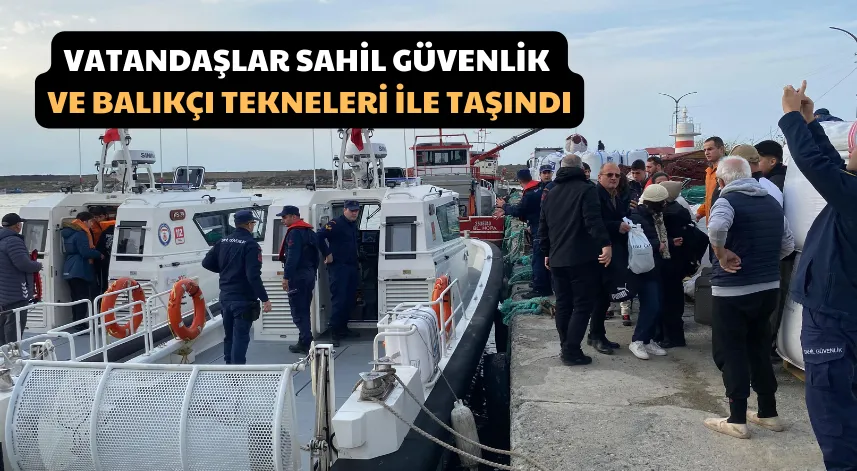 Artvin'de heyelan! Vatandaşlar Sahil Güvenlik ve balıkçı tekneleri ile taşındı