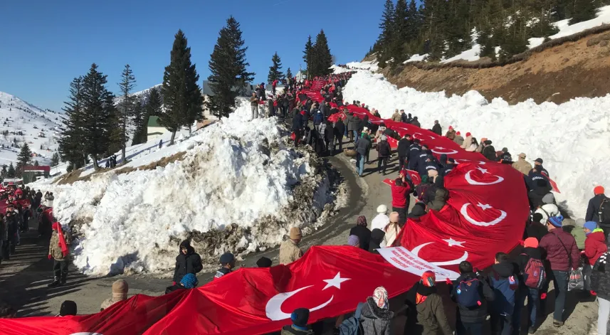 Sis Dağı'nda Sarıkamış Şehitleri Anma Yürüyüşü yapıldı