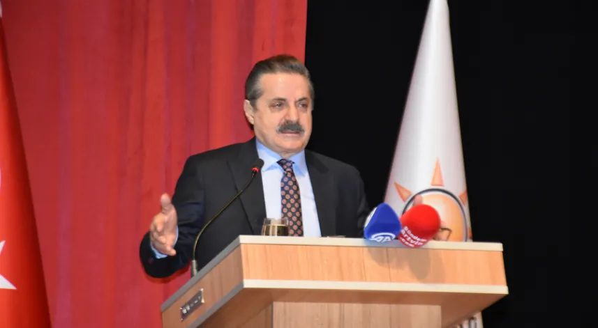 AK Parti Artvin 8. Olağan Merkez İlçe Kongresi yapıldı