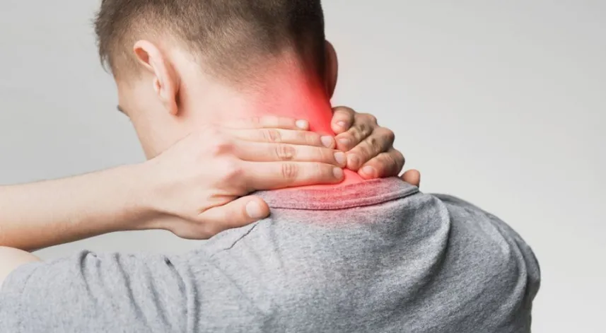 Gençlerde ‘cep boyun hastalığı' tehlikesi