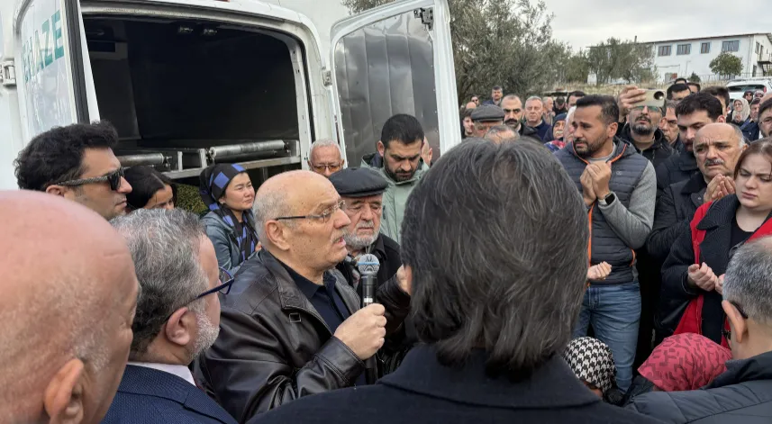 Kartalkaya'daki otel yangınında ölen anne ve kızının cenazesi Manisa'da defnedildi