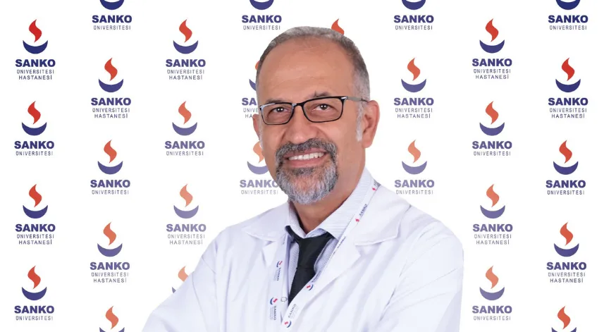 Onkoloji Cerrahı Prof. Dr. Ali Kolusarı: 