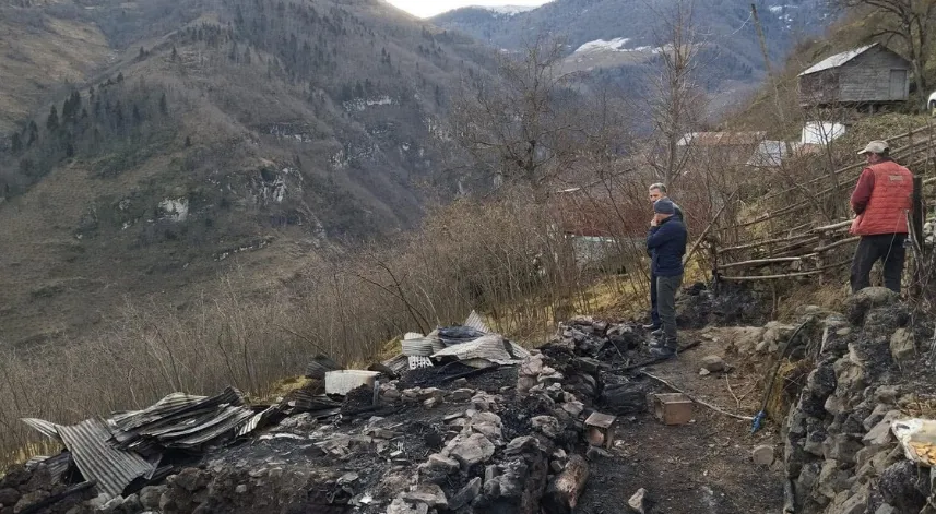 Ordu'da çıkan yangında bir ev kullanılmaz hale geldi