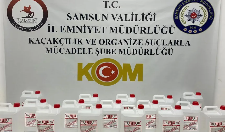 Samsun'da 55 litre etil alkol ve 56 adet aroma kiti ele geçirildi