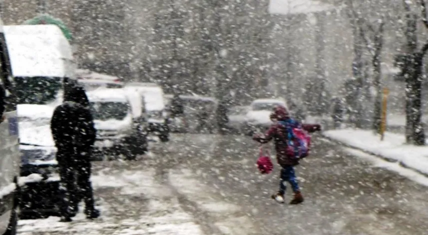 Samsun’da eğitime kar engeli devam ediyor: 1 gün daha tatil