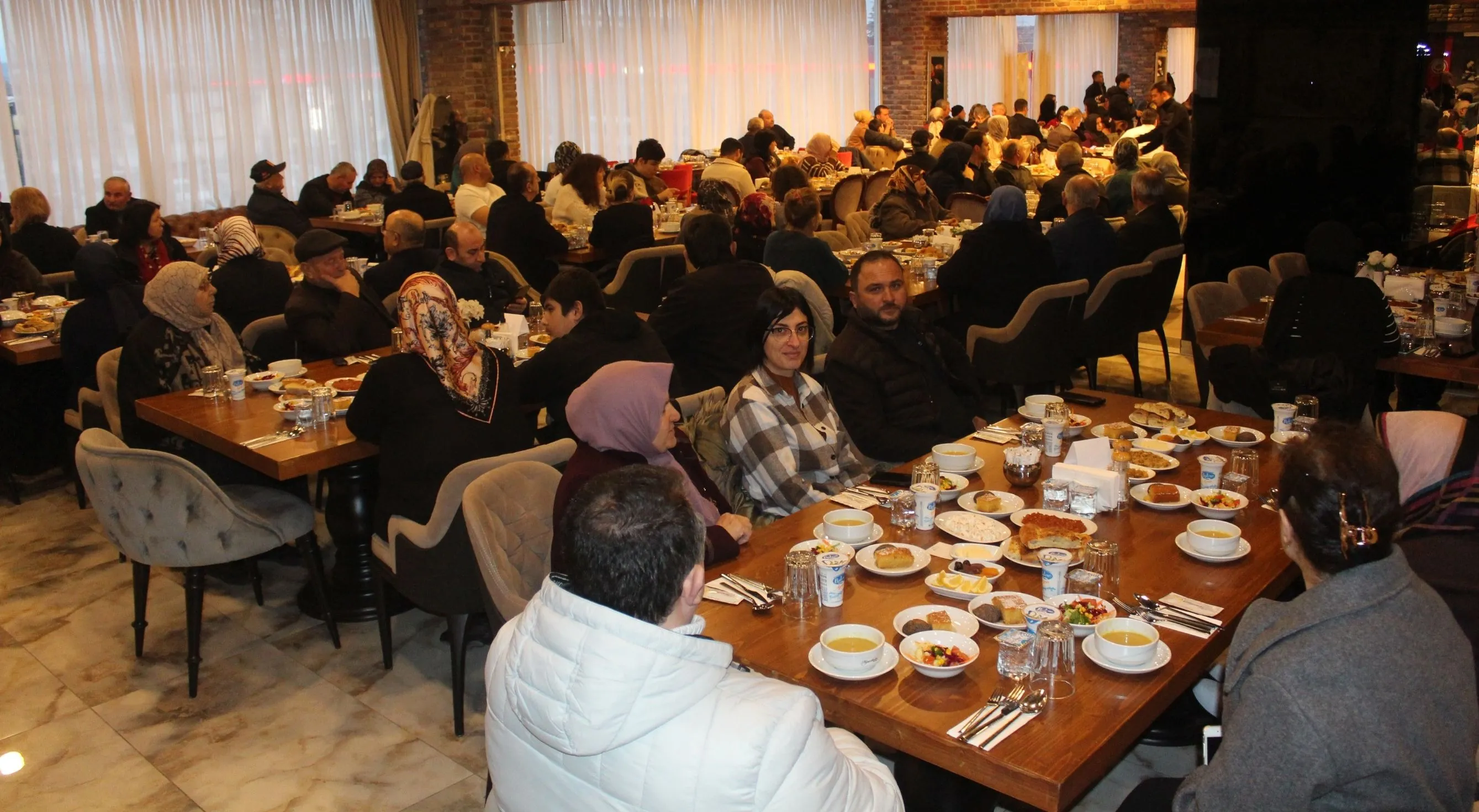 Samsun'da şehit ve gazi aileleri iftar sofrasında buluştu