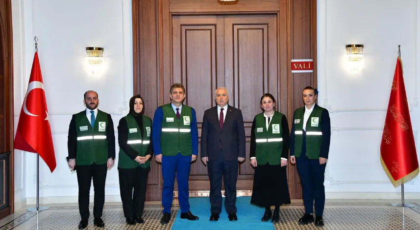 Yeşilay Trabzon Şube Başkanı Güner'den Vali Yıldırım'a ziyaret