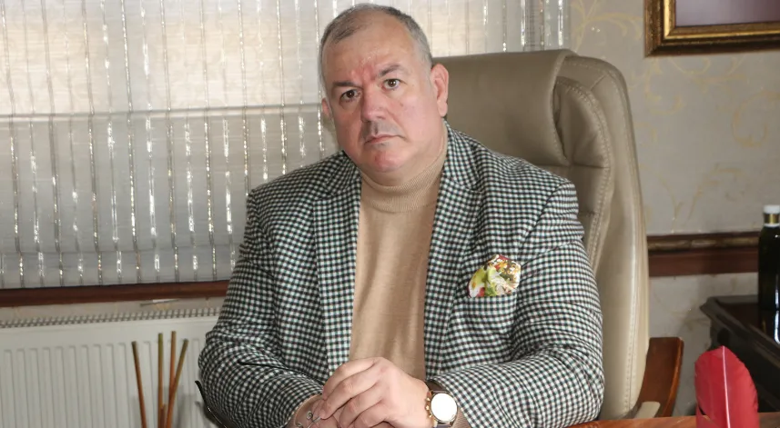 9 ay evli kaldı, 10 yıldır nafaka ödüyor