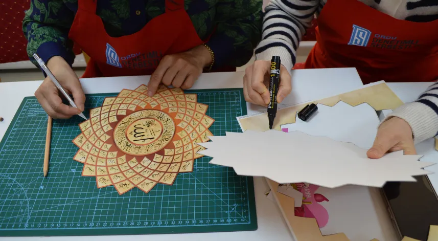 Ordu'da yükümlüler için kağıt rölyef kursu düzenlendi