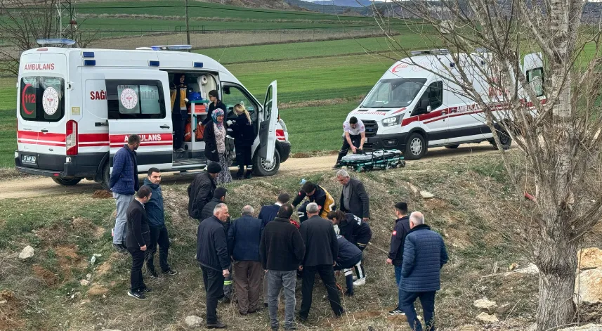 Kastamonu'da takla atan otomobildeki çift yaralandı