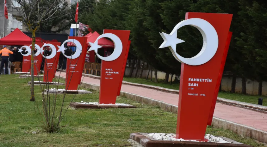 Trabzon'da 9 şehidin adının verildiği anıt park törenle açıldı