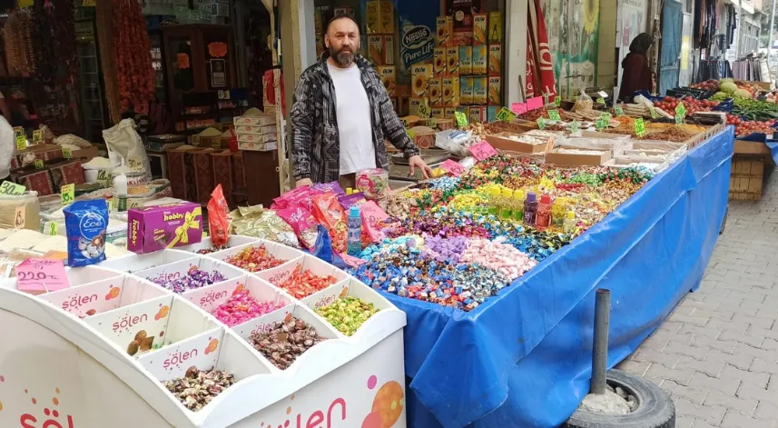 Devrek’te alışveriş tezgahları rengarenk