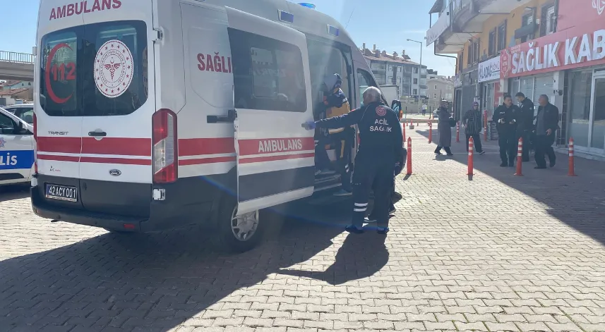 Çocukların kavgası kanlı bitti: 10 yaşındaki çocuk ağabeyini bıçakladı