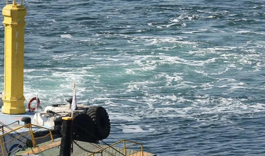 Çanakkale sahillerinde müsilaj görüldü