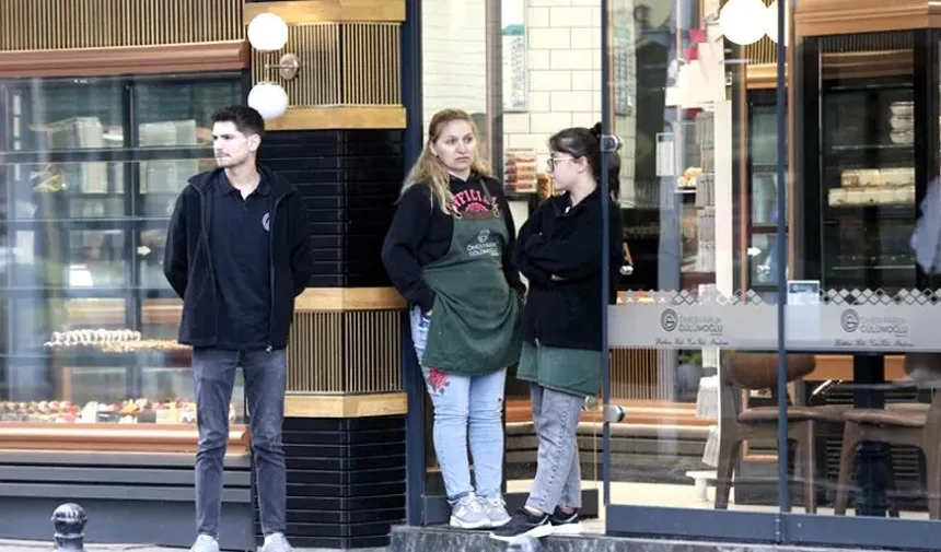  Belediye hoparlörlerinden Volkan Konak'ın şarkıları dinletildi