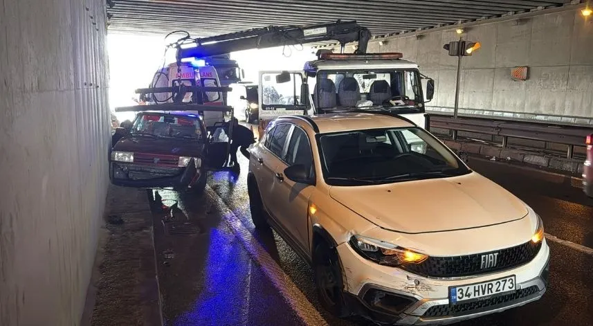 Trabzon'da trafik kazasında 2 kişi yaralandı