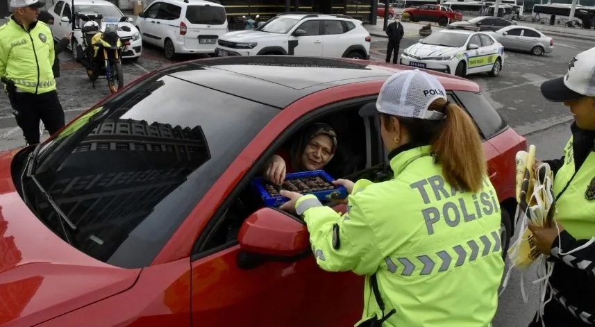 Ordu'da bayram tedbirleri kapsamında trafik denetimleri sürüyor