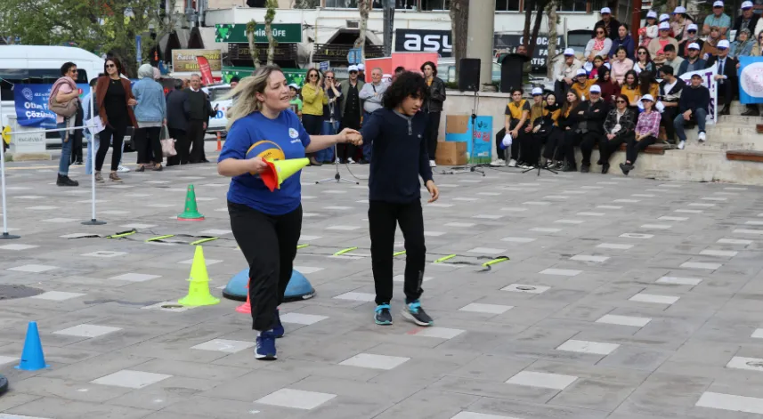 Dünya Otizm Farkındalık Günü sportif etkinliklerle kutlandı