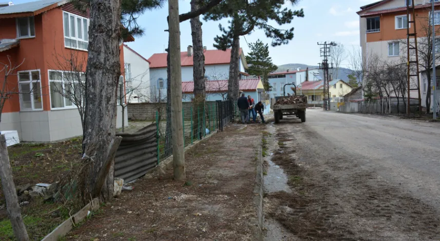 Başçiftlik’te İhsan Şen Bulvarı yenileniyor