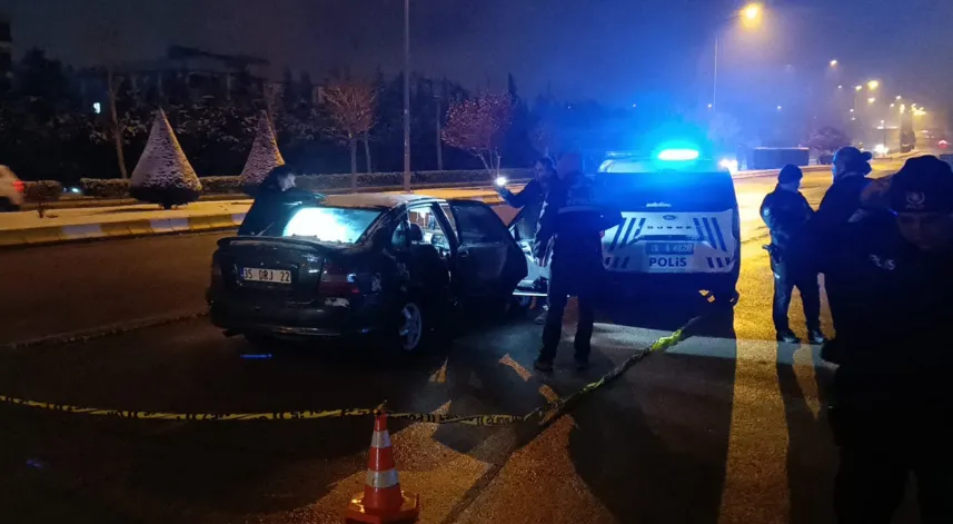 Çorum'da bir kişi başından silahla vurulmuş halde yaralı bulundu