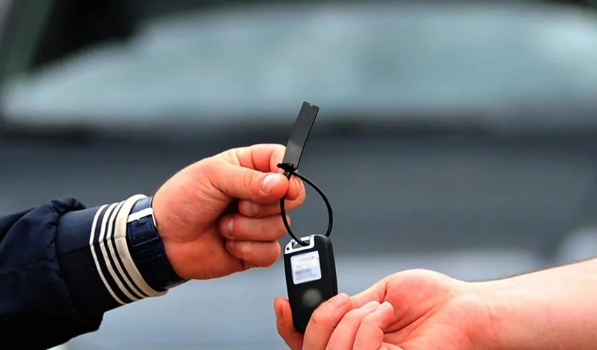 Yargıtay, bedel ödemeden araç alan kişiye dolandırıcılıktan verilen cezayı onadı