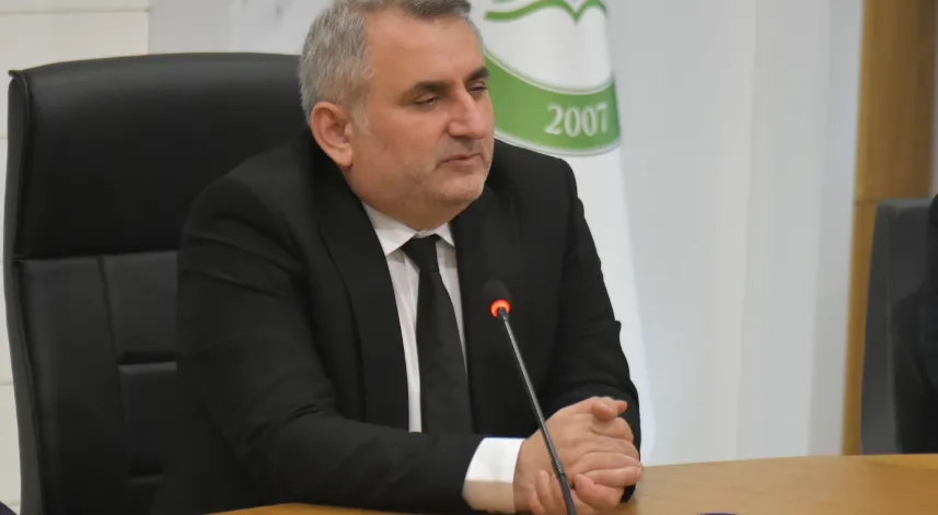 Artvin Çoruh Üniversitesi Rektörlüğüne atanan Prof. Dr. İbrahim Aydın görevine başladı