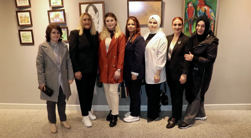 Trabzon'da resim sergisi açıldı