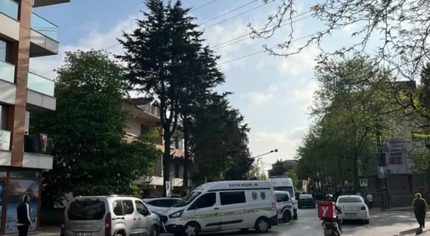 Sancaktepe'de park halindeki araçta bir kişi ölü bulundu