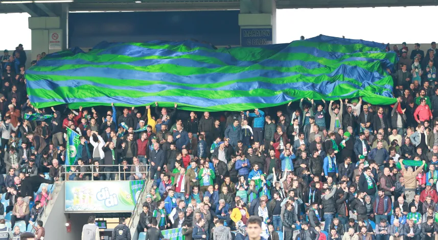 Rizespor tribünleri boş kaldı: Nisan ayı seyirci ortalamasında alt sıralarda