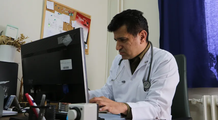 Depresyondan bilinci kapanan hasta 56 gün sonra uyandı