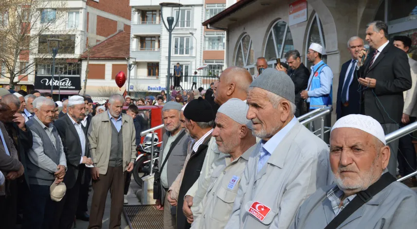 Havza'da hacı adayları uğurlandı