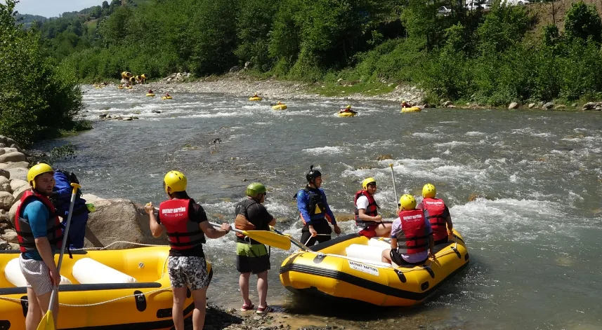 Karadeniz turizminde 'rafting' atağı