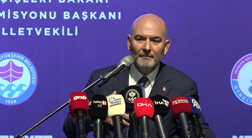 Süleyman Soylu: Yolunuzdaki bütün taşları temizlemeye çalışıyoruz