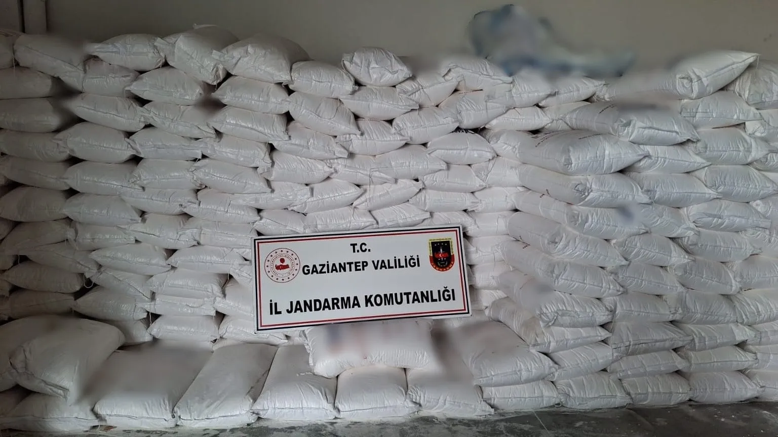 Gaziantep'te 1 milyon TL değerinde sahte deterjan ele geçirildi